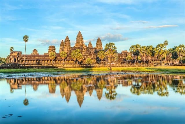 Angkor Wat Private Day Tour from Siem Reap