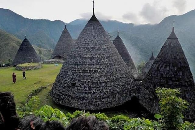 2Days - Private Cultural Tour to Wae Rebo Village