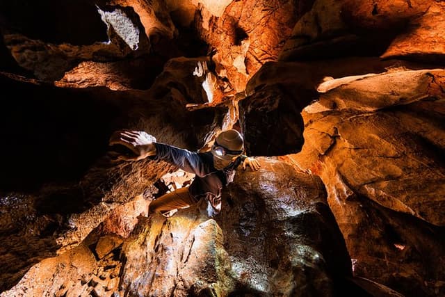 Vancouver Island Multi-Cave Experience