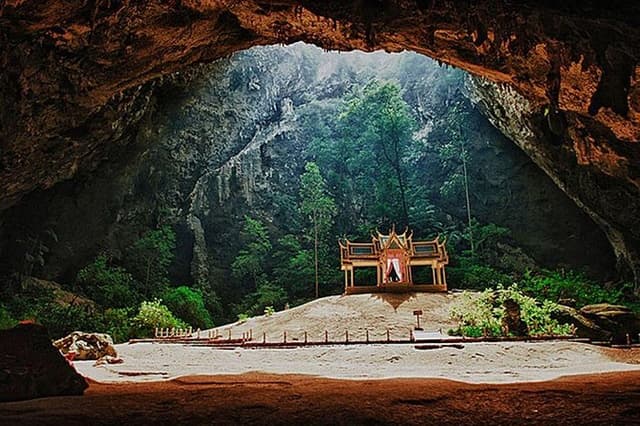Sam Roi Yod National Park & Praya Nakhon Cave Private Tour from Hua Hin