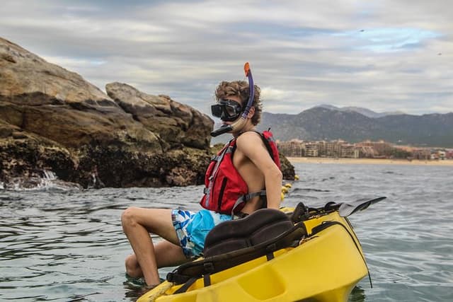 Cabo Kayak & Snorkel Adventure to the Arch with Glass Bottom