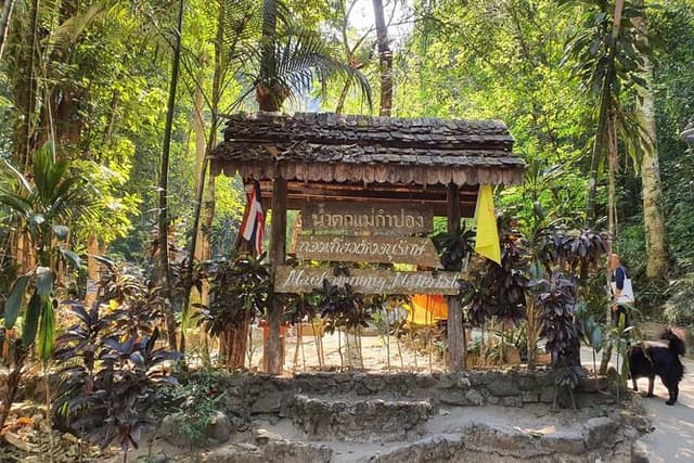 Lost in Chiang Mai - Secret Village, Hot Spring & Waterfall - A Cultural Therapy