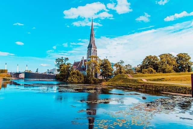 Best of Copenhagen : Private Biking Tour (3 Hours)