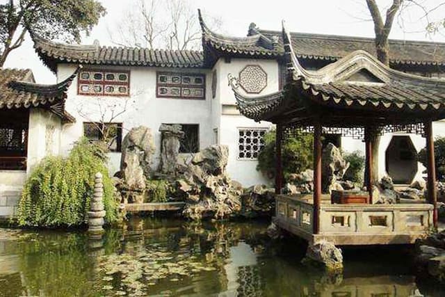 Full-Day Suzhou Gardens Private Tour with Local Guide