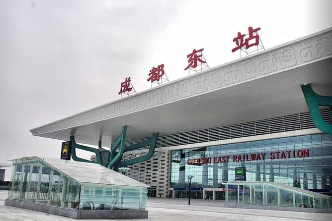 Effortless Transfers: Your Gateway to Exploring Chengdu