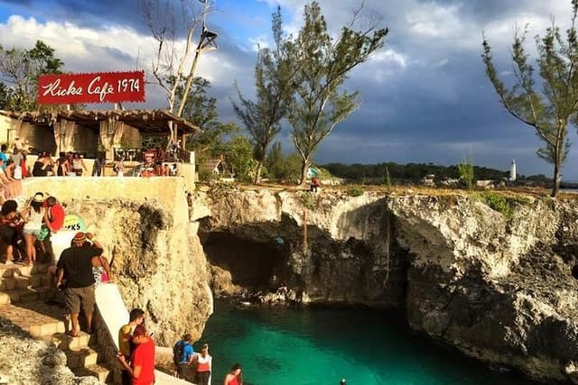 Negril Ricks cruise PLUS Booby Cay Lobster & Cave Snorkeling