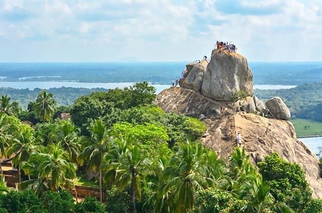 Mihintale TukTuk tour at Anuradhapura tuk tuk