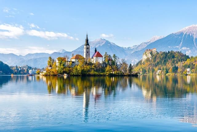 Lake Bled and Bohinj with Savica waterfall included