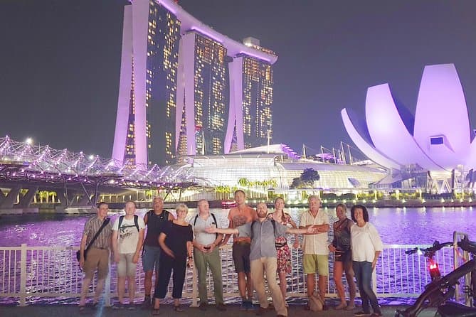 Magical Singapore Night Walk: Marina Bay Lights & Views