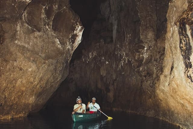 Cave Canoeing at Barton Creek Cave