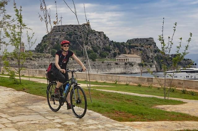 Bicycle around Corfu Town as a Local!