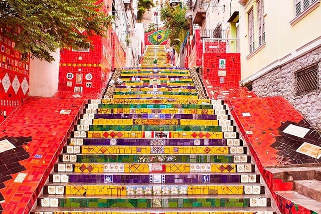 Self-Guided Audio Tour - Santa Teresa: the staircase