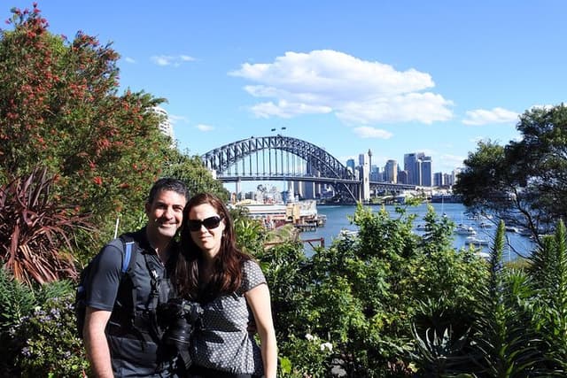 Sydney Private Experience with a Local 3-8hrs: Icons & Gems