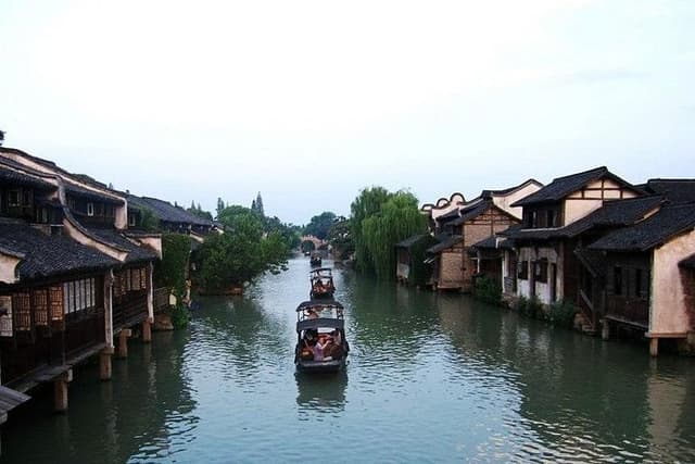 Wuzhen Water Town Self-Guided Tour from Shanghai
