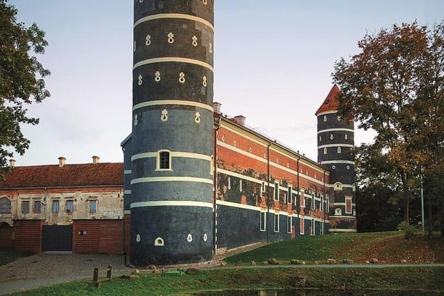Day tour Rumsiskes, Kaunas, and Panemune Castles