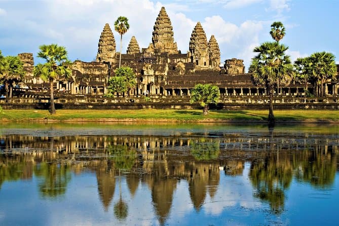 Best Phnom Penh Tours & Authentic Cambodia Experiences