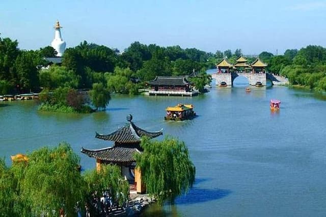 Yangzhou Private Flexible Day Trip from Nanjing with Lunch and Drop off Options