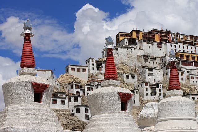 Leh Monastry Half Day Tour