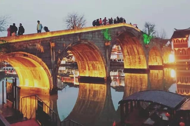Shanghai Private Tour of Zhujiajiao Ancient Town Sunset in Oriental Pearl Tower