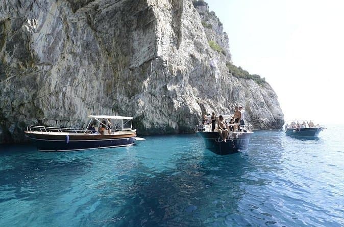Compare Capri Yacht Tours from Rome