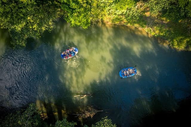 Safari Float +Fortuna Waterfall +Lunch +Arenal Vol. Hike +Baldí.