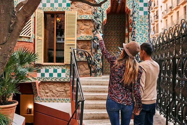 Gaudi´s Casa Vicens Skip the Line Ticket with Audioguide