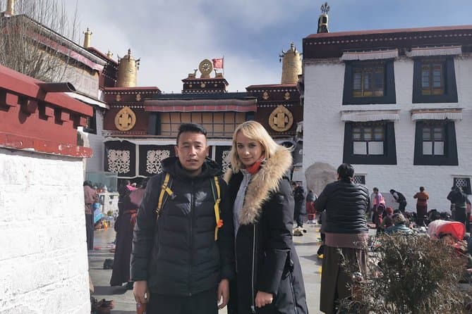 Authentic Lhasa Travel: Ultimate Tibet Tour Experiences