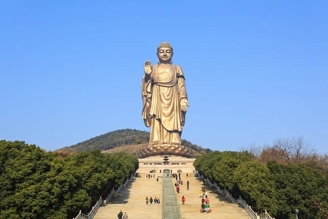 Lingshan Buddhist Scenic Spot Tour