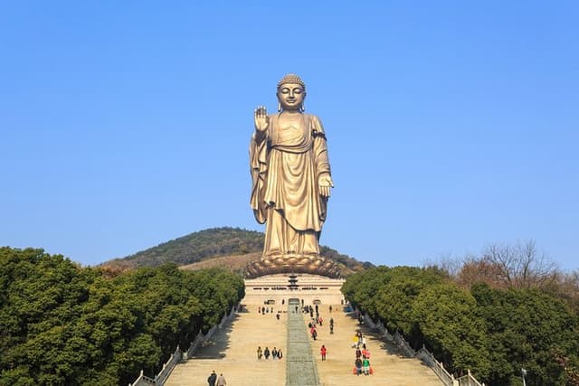 Wuxi Half Day Private Tour to Lingshan Buddhist Scenic Spot