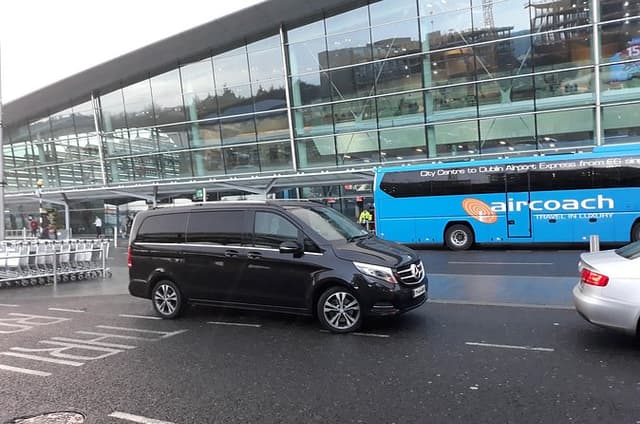 Dublin Airport to Clifden Private Car Service