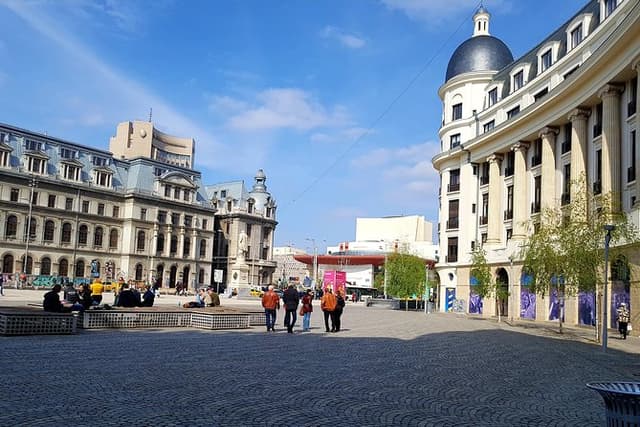 Private Full-Day Bucharest City Highlights Tour with Pickup