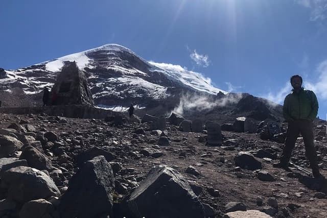 Chimborazo Volcano and Condor Cocha Lagoon Day Tour