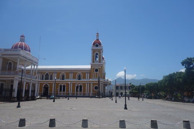 Best Granada City Tour: Explore Top Attractions & Culture