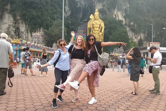 Perfect Day: Kuala Lumpur City, Batu Caves & Fireflies Tour