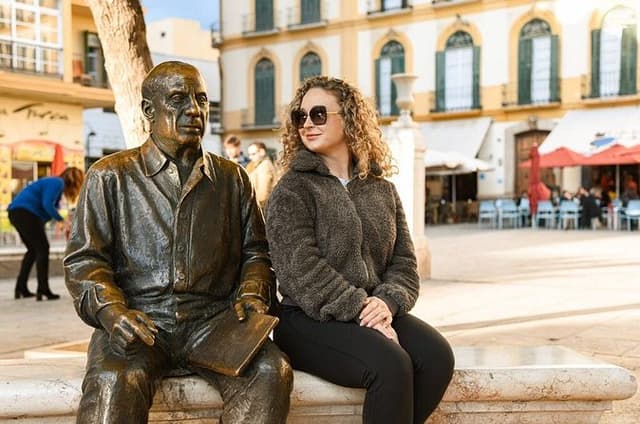 Malaga History of PICASSO Walking Tour - by OhMyGoodGuide!