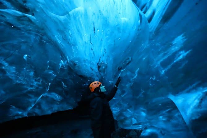 Vatnajökull Ice Cave Tour