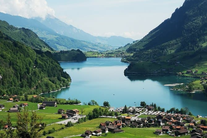 Best Berner Oberland Pass: Explore Interlaken & Beyond