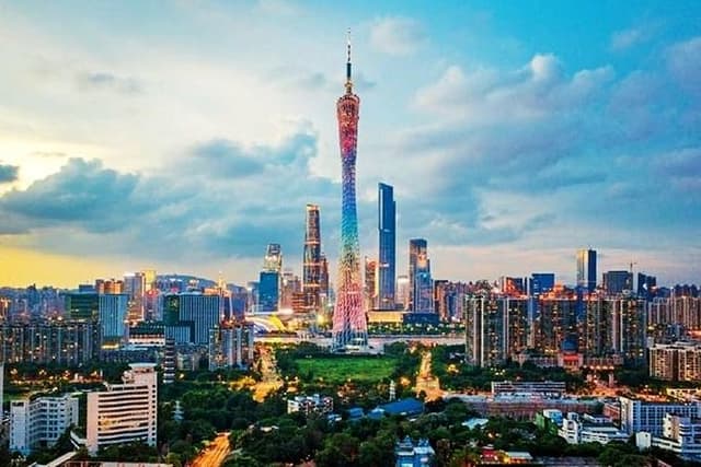 Guangzhou Private Tailor-Made Day Tour with Canton Tower and Other Highlights