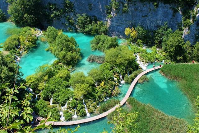 Private experience of Rastoke and Plitvice Lakes from Zagreb