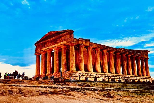 AGRIGENTO - VALLEY OF TEMPLES Private Tour with Guide Driver