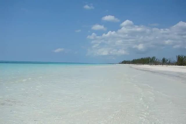 Around Town/Bahamian Cooking Experience