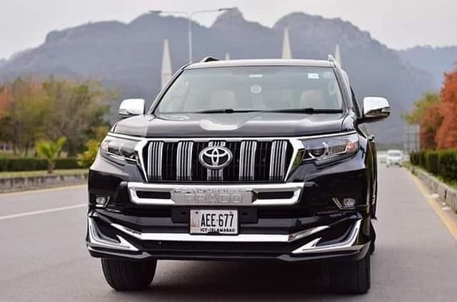 Premium Services: Islamabad Day Trip & Round Trip Airport Transfers.