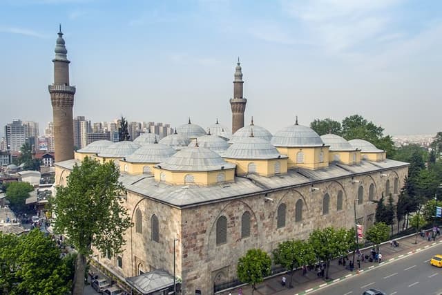 A Private Cultural Odyssey: Exploring the Heart of Busra