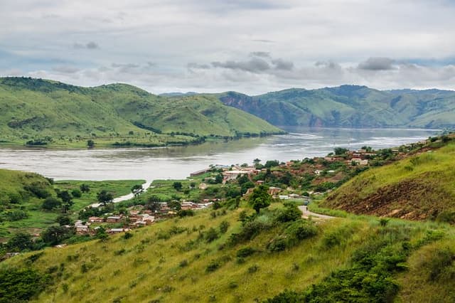 Romantic tour in Kananga