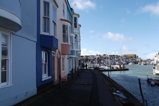 Pauls Walking Tours - Sundays at 10:00am