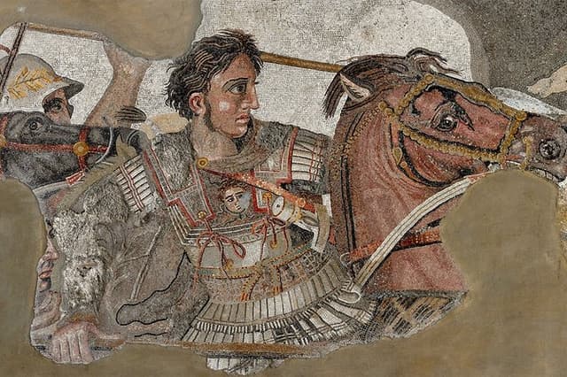 Archaeological Museum Private Tour with Skiptheline Tickets