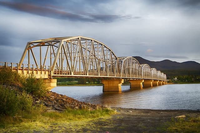 The Best of Yukon City Private Tour