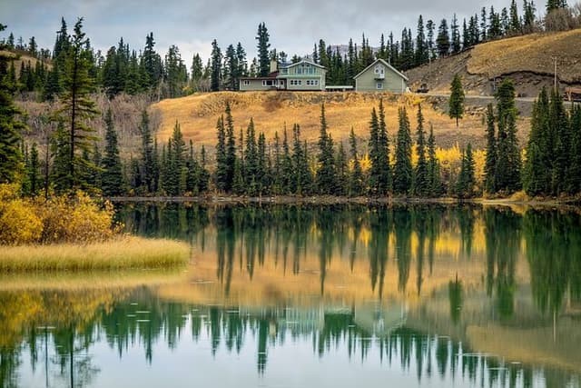 Romantic Private Tour in Yukon