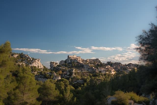 4x4 safari - 4h Alpilles Provence - Departure from Arles
