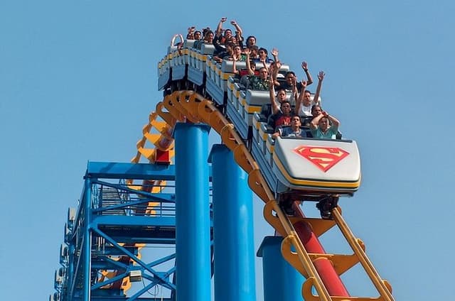Discover Six Flags: Best Amusement Park in Mexico